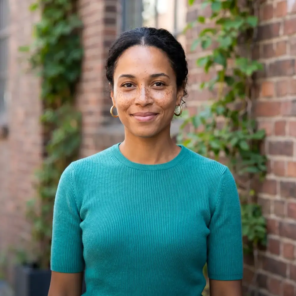 half-img-swedish-teacher-14