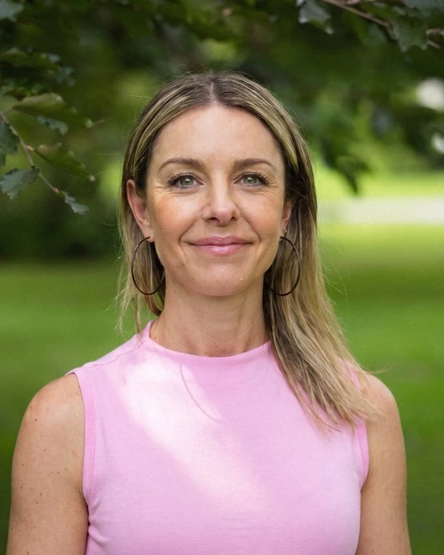 anne-meyer-the-swedish-teacher-portratt-14